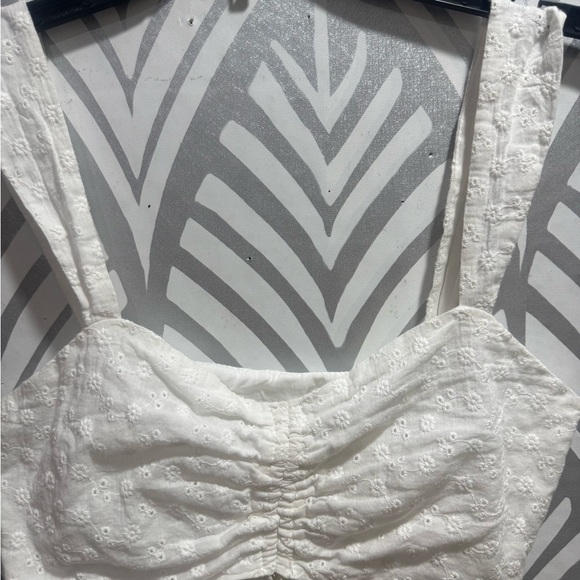Princess Polly Cream Sleeveless Ruched Crop Top - Picture 2 of 4
